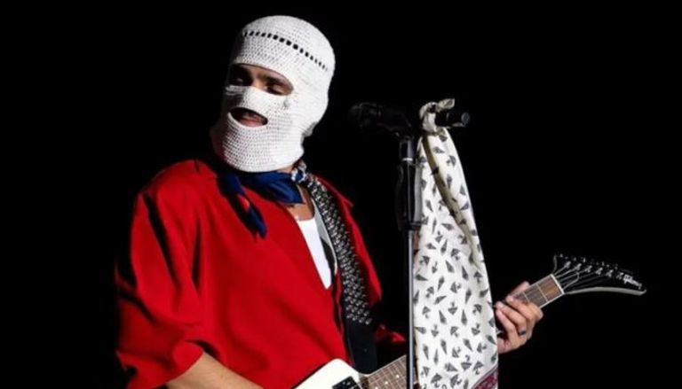 لغز «تووليت» ينكشف.. معلومات عن المغني محمد خفاجي