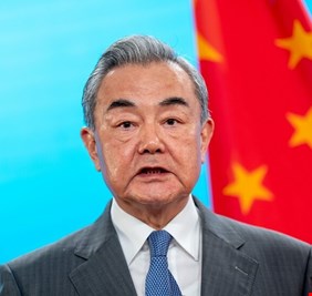 ‏الصين تحذر من خطر اتساع رقعة النزاع في الشرق الأوسط وتدخل على خط الوساطة