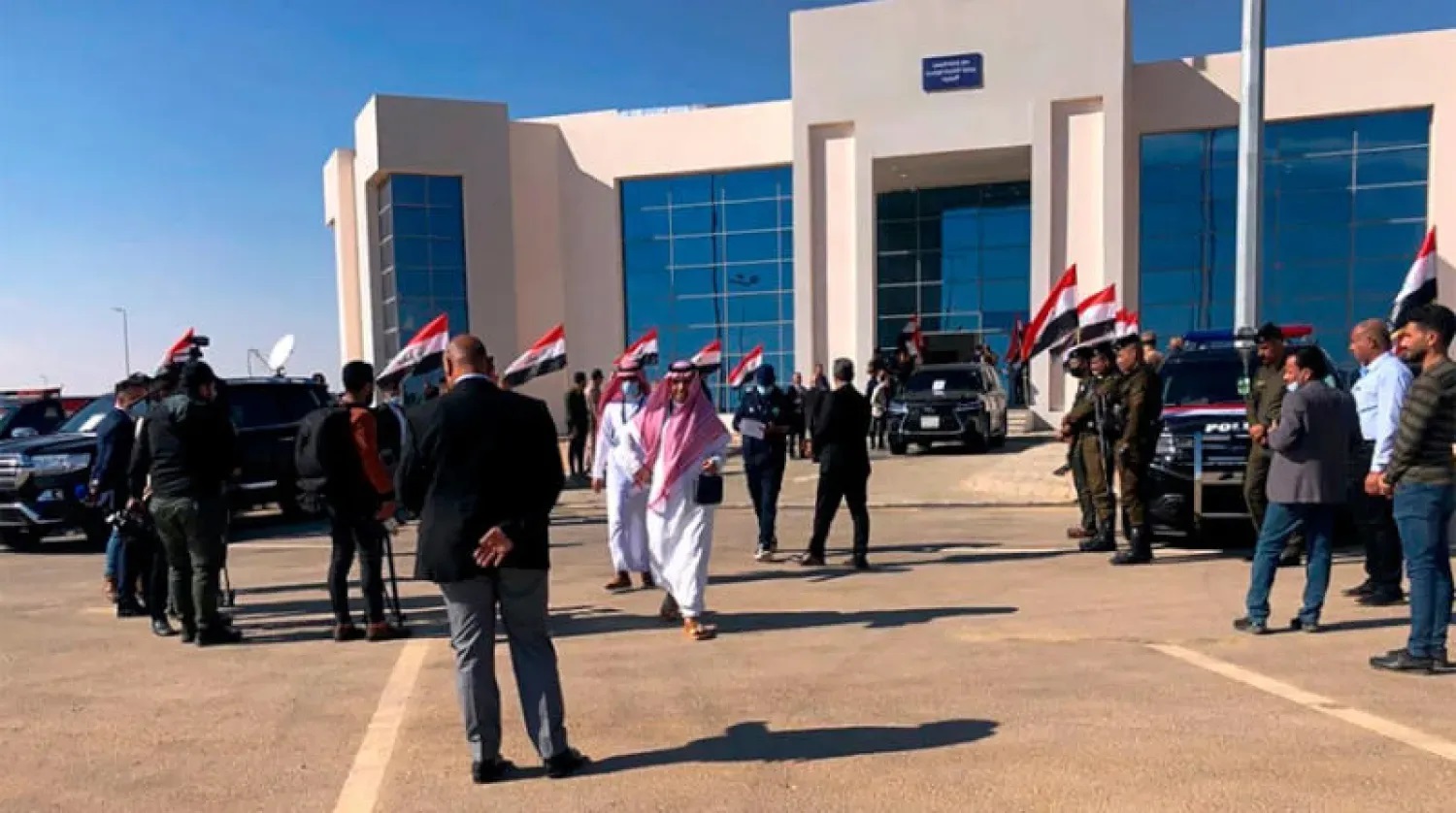 السعودية تمنح العراقيين سمات دخول مباشرة في منافذها