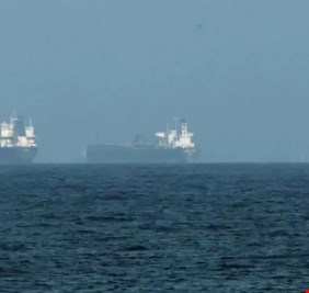 60 سفينة فرنسية عالقة في مياه الشرق الأوسط بسبب إغلاق مضيق هرمز