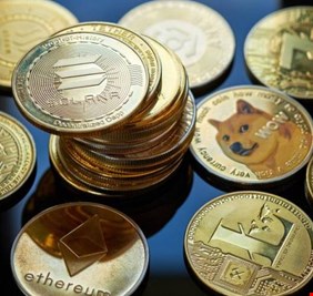 من التعدين إلى مراكز البيانات.. الذكاء الاصطناعي يقلب سوق العملات المشفرة