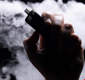 التدخين الإلكتروني يهدد قلبك.. دراسة جديدة تكشف مخاطر ارتفاع ضغط الدم