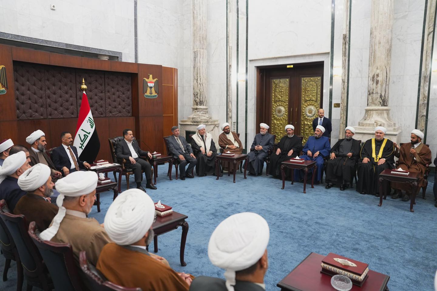 السوداني يؤكد عمله على منع استهداف الحشد الشعبي