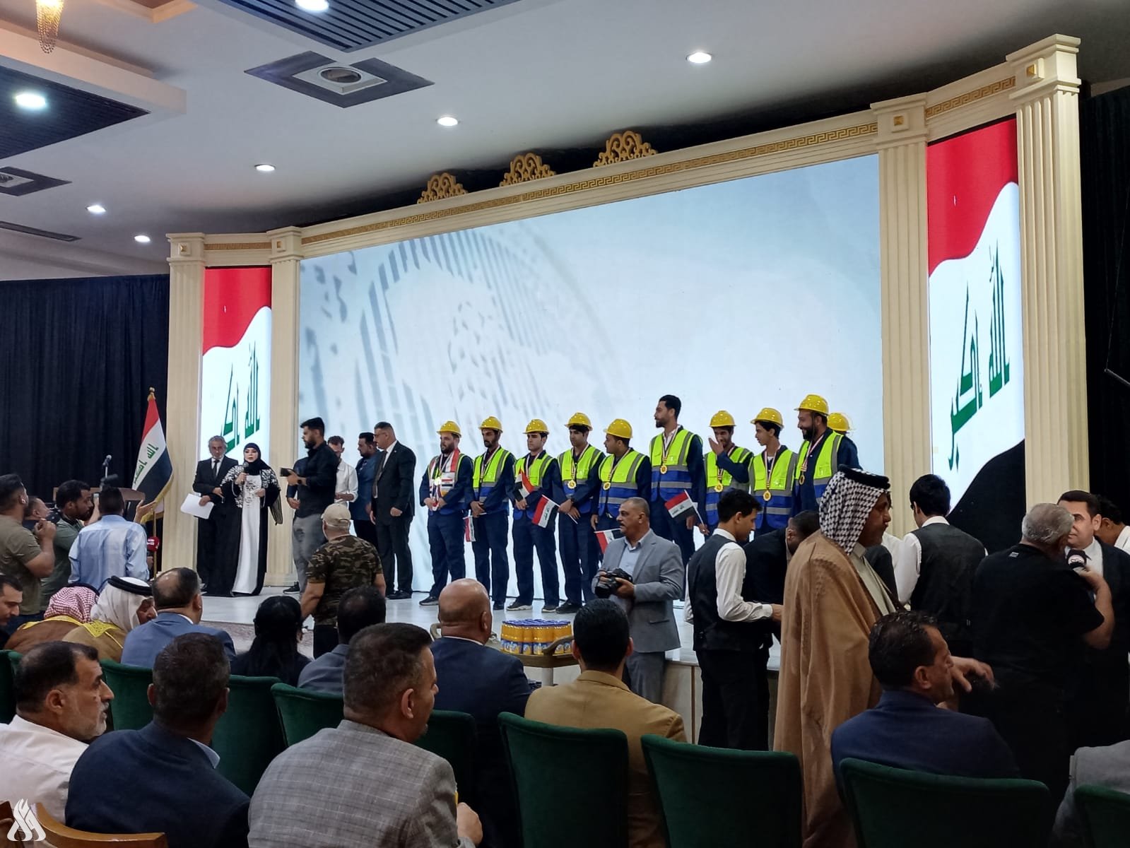 الاتحادات والنقابات العمالية العراقية: لا للمساس بأمن الشعب وتدمير الاقتصاد الوطني وضرب قواته