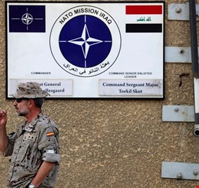 اخلاء بعثة الناتو من العراق