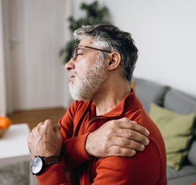 ما الذي يحدث في دماغك عندما تعاني من الألم لسنوات؟