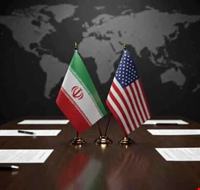 أكسيوس: فريق ترامب يضع خطة استراتيجية لمحادثات السلام المحتملة مع إيران