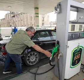 الحكومة تقرر استيراد البنزين بشكل عاجل