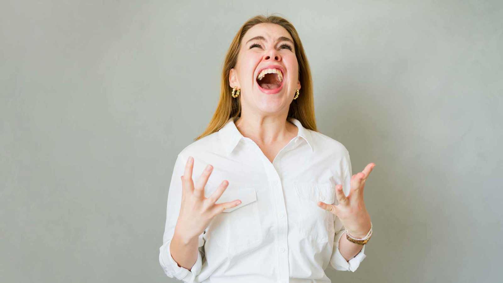 التنفيس عن الغضب قد يزيد الأمر سوءاً على صحتنا