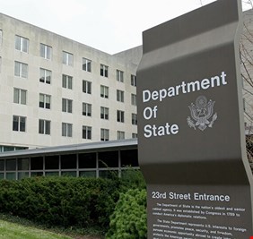 امريكا تنفي صلتها بالهجمات التي طالت معسكر الحبانية للجيش العراقي