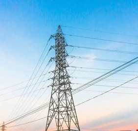 العراق يواصل الربط الكهربائي مع دول الجوار لتعزيز منظومته الإنتاجية