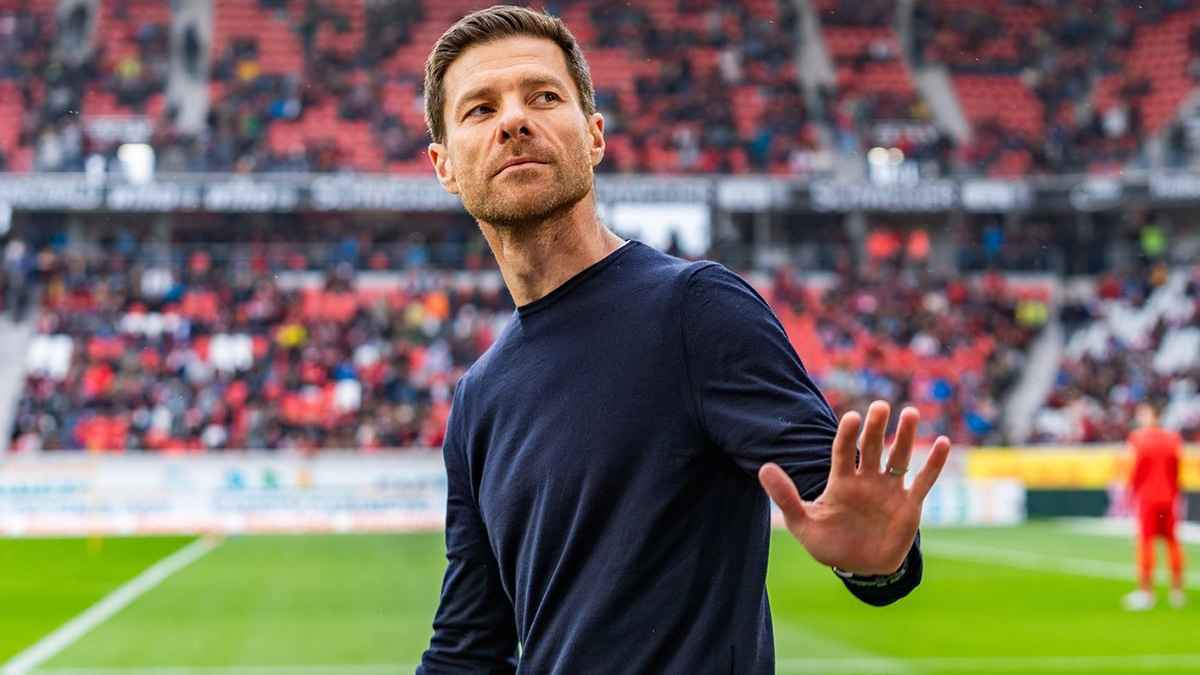 شروط تشابي ألونسو تحدد موقفه من تدريب ليفربول