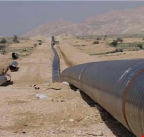 النفط تؤكد تواصل اعمال تأهيل الخط الناقل إلى تركيا  وقرب إنجازه