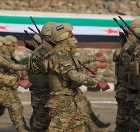 حكومة الشرع تواصل حشد قوات سورية على حدود العراق