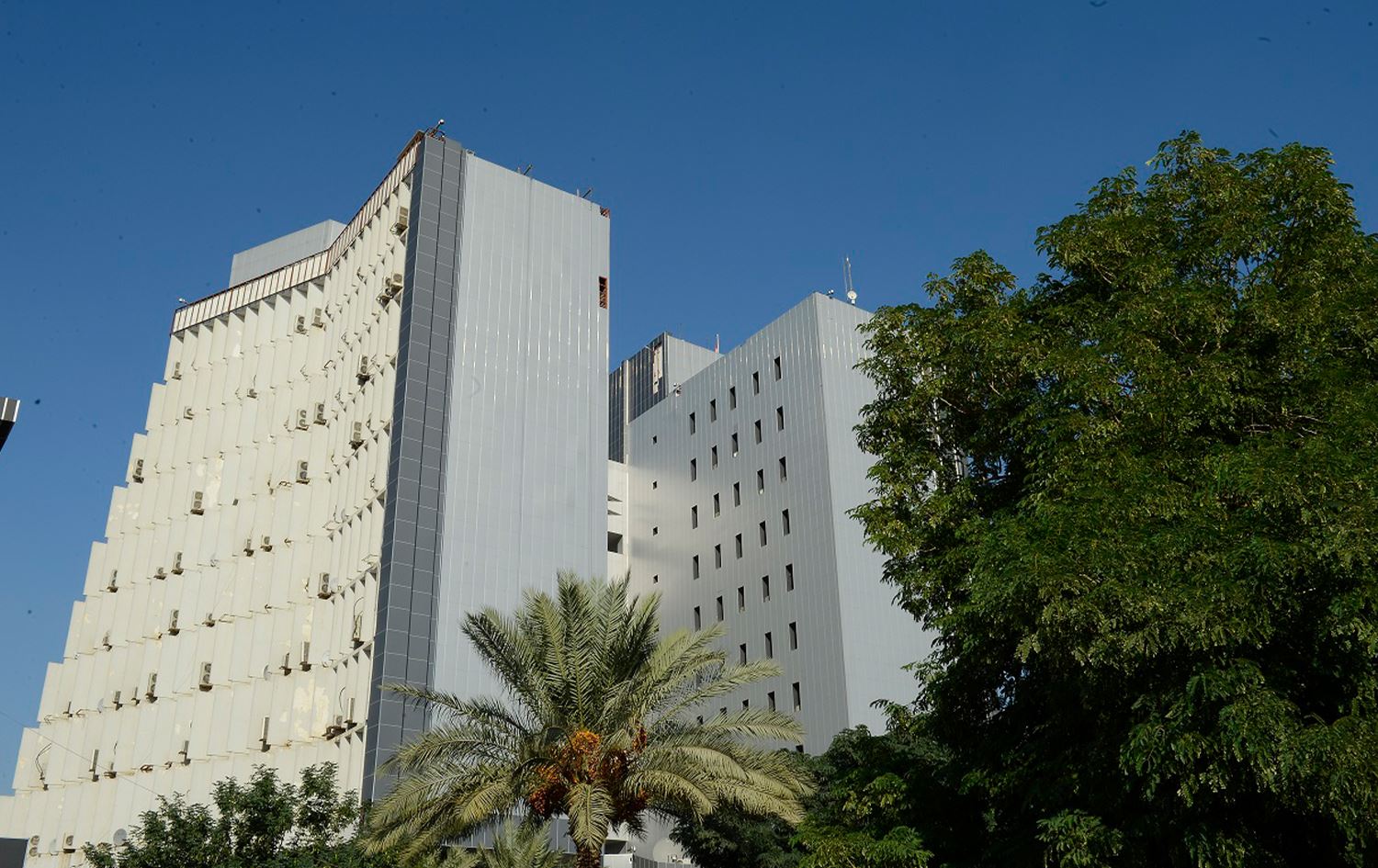 المالية تستثني دائرة المحاسبة والمصارف الحكومية من العطلة لإكمال رفع رواتب الموظفين