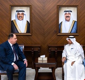 الكويت تستدعي السفير العراقي للاحتجاج على مزاعم تعرضها للقصف من ارض العراق