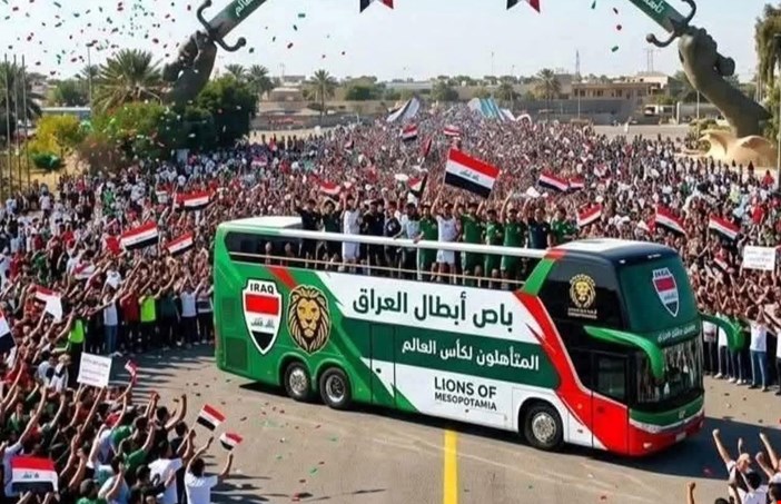 بالفيديو: السوداني يمنح المنتخب الوطني وكادره التدريبي وحدات سكنية خاصة وجوازات دبلوماسية وامتيازات أخرى، وسط فرحة شعبية عارمة تجتاح بغداد.