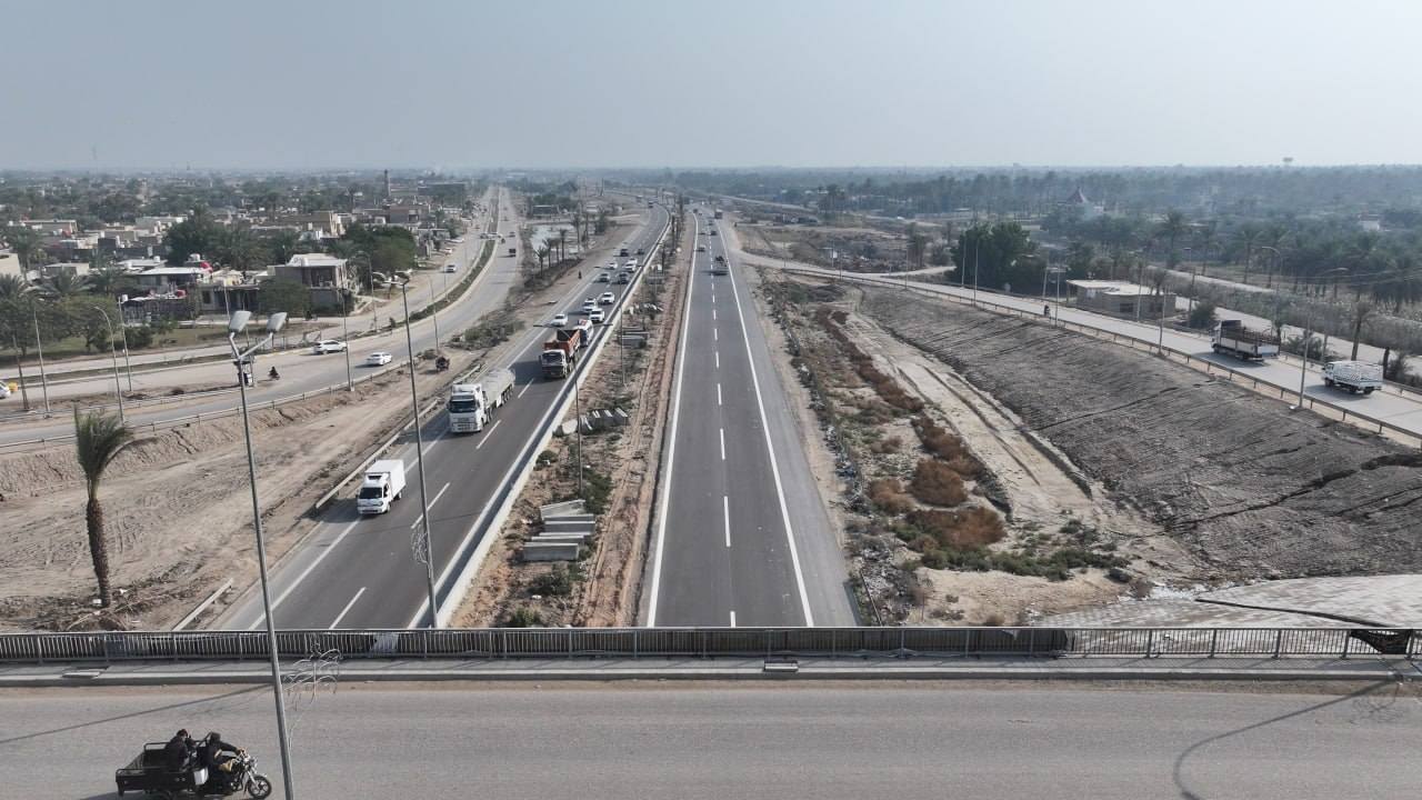 دائرة الطرق والجسور تنجز مشروع صيانة وتأهيل طريق حلة_كيش/ ممر الإياب في محافظة بابل