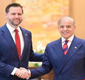 فانس يلخص نتائج 21 ساعة من التفاوض مع إيران