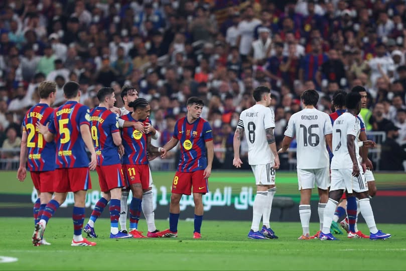 شرط صارم.. كيف يهرب ريال مدريد من الممر الشرفي لبرشلونة؟