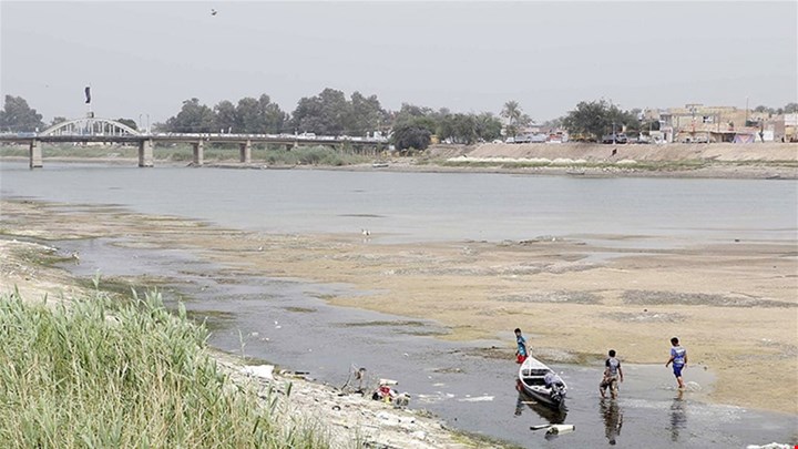 خبير مائي يحذر: العراق يواجه أزمة حادة ويحتاج لاتفاقات دولية عاجلة وضبط الهدر