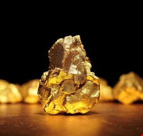 هبوط أسعار الذهب مع صعود الدولار وترقب محادثات أميركية إيرانية