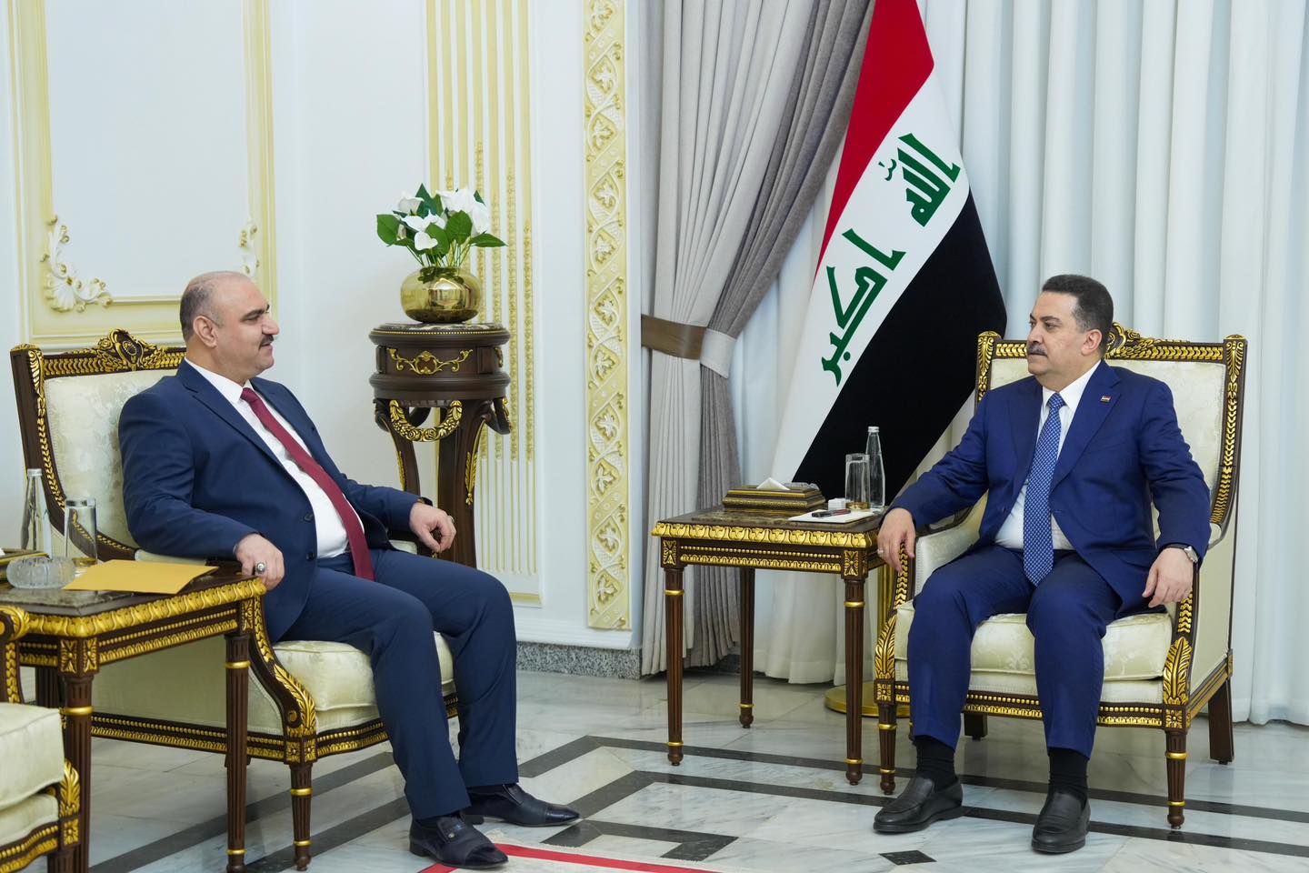 السوداني يؤكد لمحافظ كركوك أهمية الاستقرار والتنمية