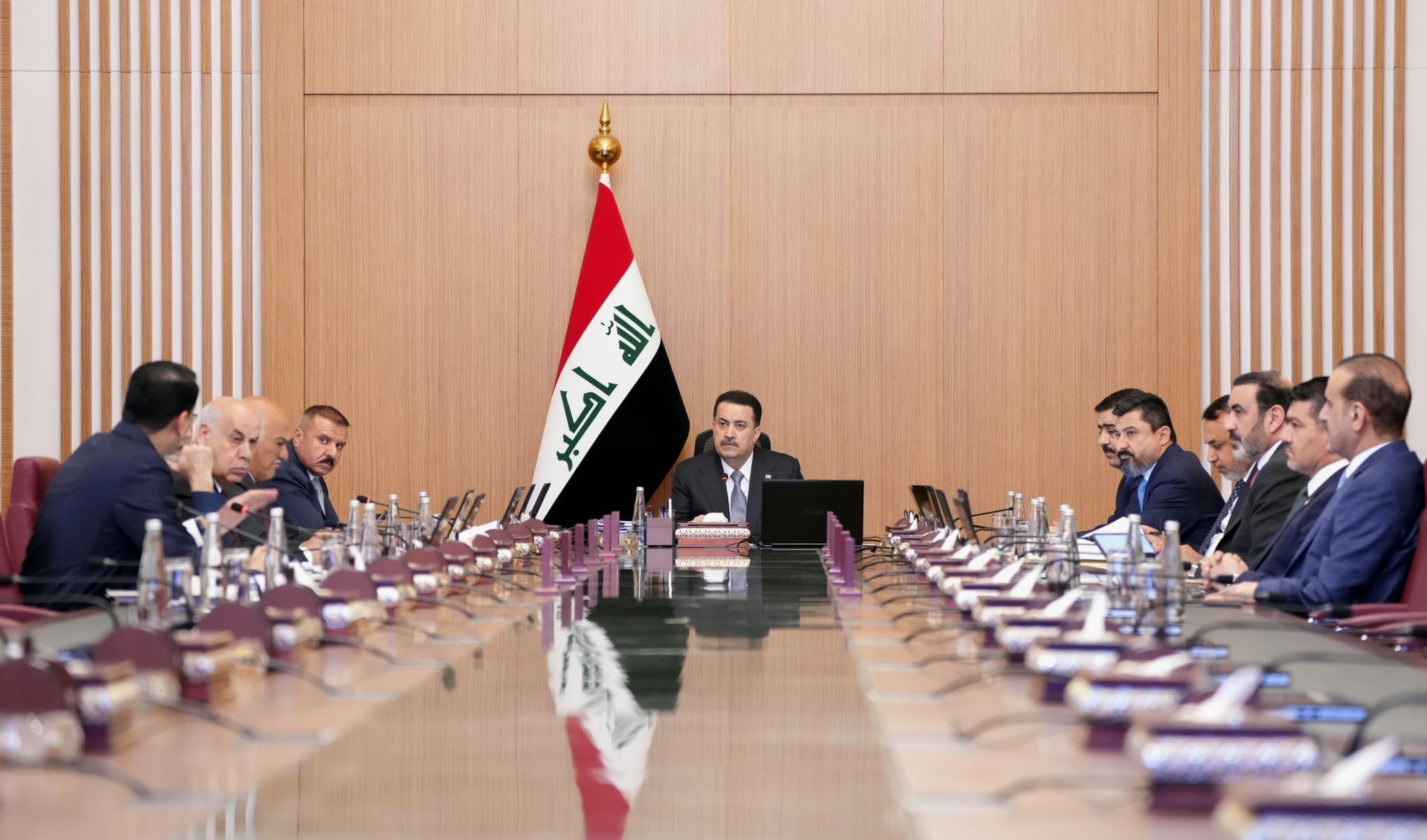 مجلس الوزراء يتخذ حزمة قرارات لتعزيز الإيرادات ودعم المشاريع الخدمية والاستعداد لموسم الحج