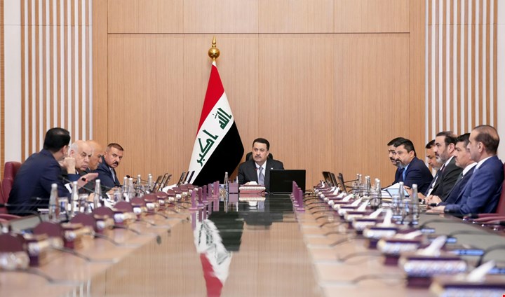 مجلس الوزراء يتخذ حزمة قرارات لتعزيز الإيرادات ودعم المشاريع الخدمية والاستعداد لموسم الحج