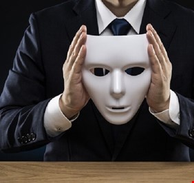 هل الثقة بالنفس دائما جيدة؟.. رأي طبيب نفسي يثير الجدل