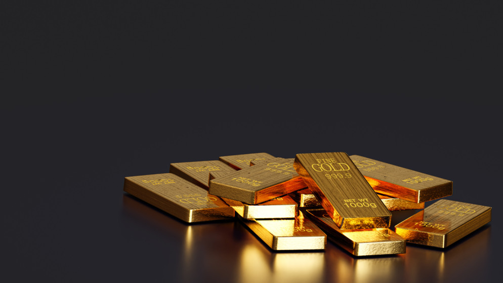 الذهب يتراجع ويعزز مخاوف عودة التضخم عالمياً