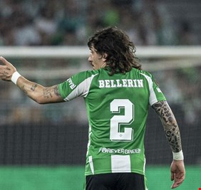 ريال مدريد يتلقى صفعة قوية من بيليرين لاعب برشلونة سابقا