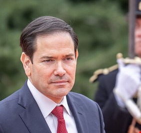 بوليتيكو: روبيو مرشح جاد لانتخابات الرئاسة الأمريكية