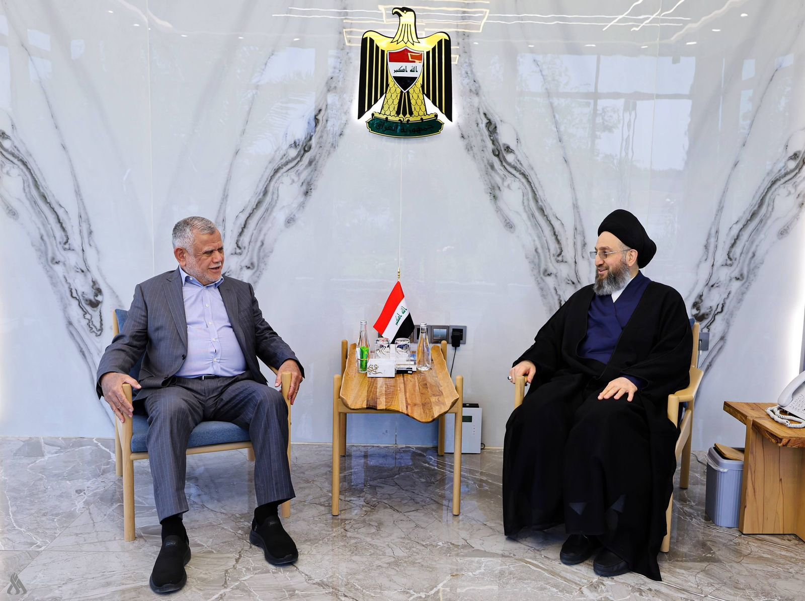 الحكيم يؤكد الالتزام بالتوقيتات الدستورية خلال لقائه العامري رغم تجاوز المدة المحددة