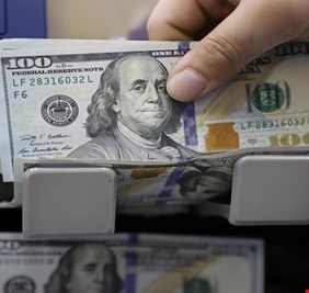 استقرار نسبي في أسعار صرف الدولار مع إغلاق التداولات في الأسواق العراقية