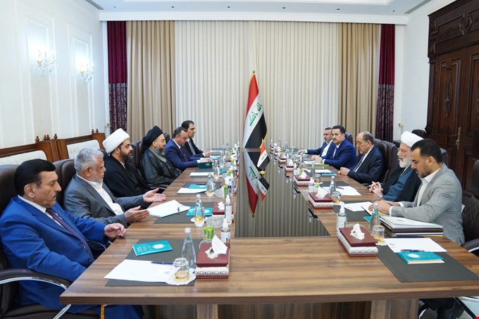 الإطار يفاوض السنة لتبادل وزارتي التعليم والتربية.. وتفاهمات أولية على توزيع الحقائب السيادية