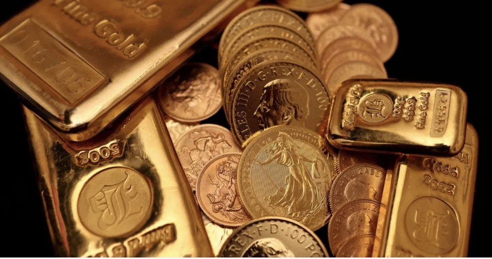 انتعاش أسعار الذهب عالمياً بدعم من ضعف الدولار رغم مخاوف التضخم