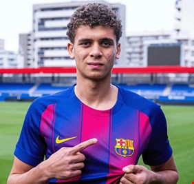 أول رد رسمي من برشلونة بشأن مستقبل 