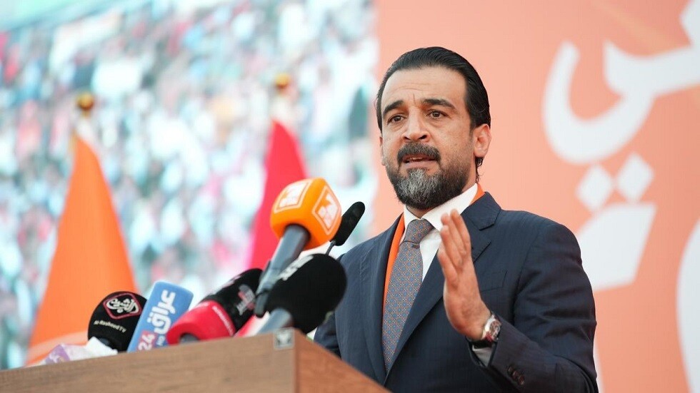 خلافات سنية تتصاعد بشأن توزيع الحقائب السيادية.. اتهامات بالتهميش وتهديدات متبادلة مع الحلبوسي