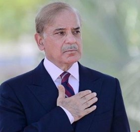 شريف: تعليق واشنطن لعملياتها في هرمز يعزز الاستقرار.. ونسعى لسلام دائم بالحوار