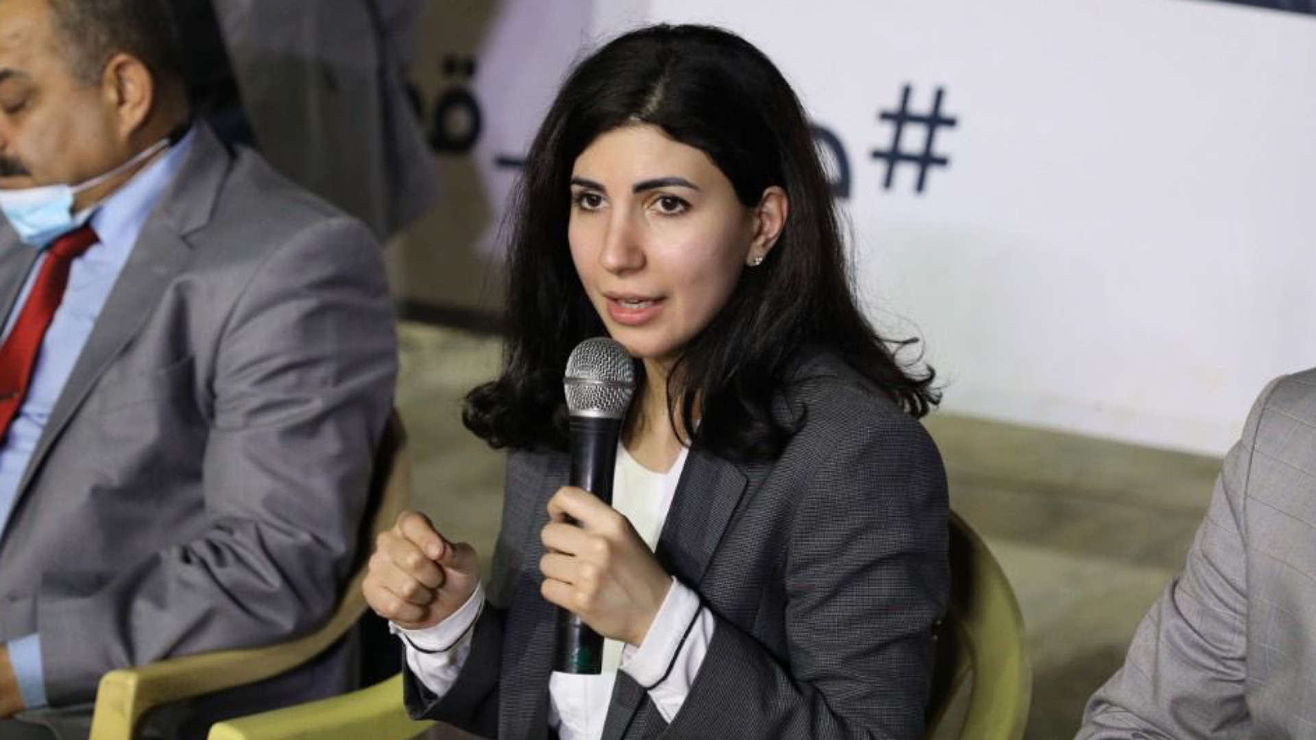 النائبة سارة إياد علاوي تشيد بجهود حكومة السوداني وتؤكد: شكراً وسنكمل