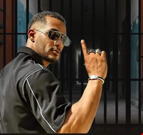 محمد رمضان يفتح النار على 