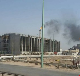 تدخل أمني لفض اعتصام محتجين في مشروع FCC بمصفى الشعيبة واعتقال عدد منهم