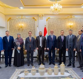 وزير النفط يبحث مع كتلة الإعمار والتنمية دعم المشاريع الاستراتيجية والخدمات