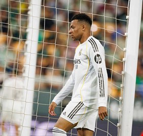 زلزال جديد في مدريد.. كيليان مبابي يكتشف عدوه القريب في ريال مدريد