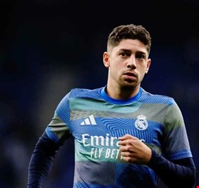 مستقبله في خطر.. فالفيردي يواجه خيارين صعبين مع ريال مدريد